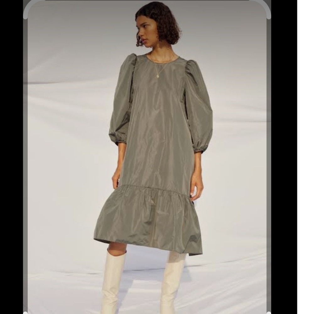 Wilfred Aritzia Olive Green Puff Sleeve Ruffle Tiered Midi Dress Sz 2XS